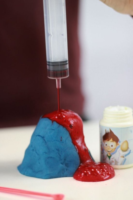 BUKI Chemická laboratoř 150 pokusů