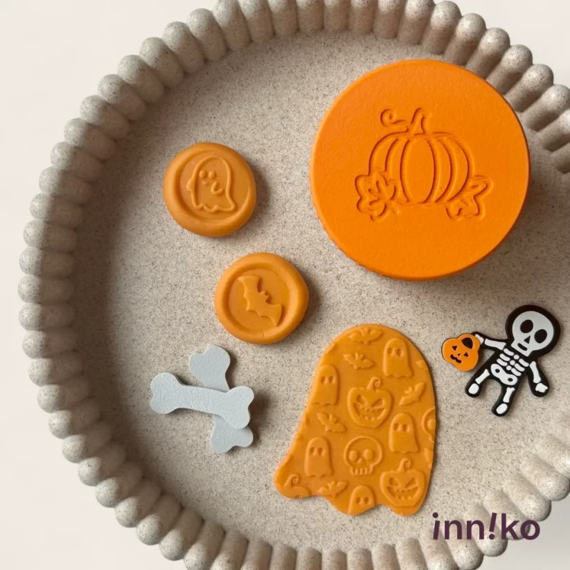 Inniko | Modelína 180 g | Halloweenská oranžová