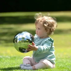 TickiT | Senzorický ocelový kutálející se míč