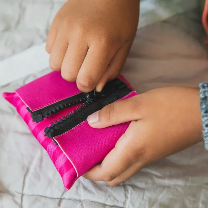 Learning Resources Dressing Skills Bean Bags - oblékání