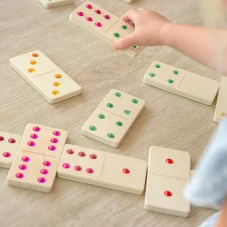 TickiT | Drevené domino s drahokamami