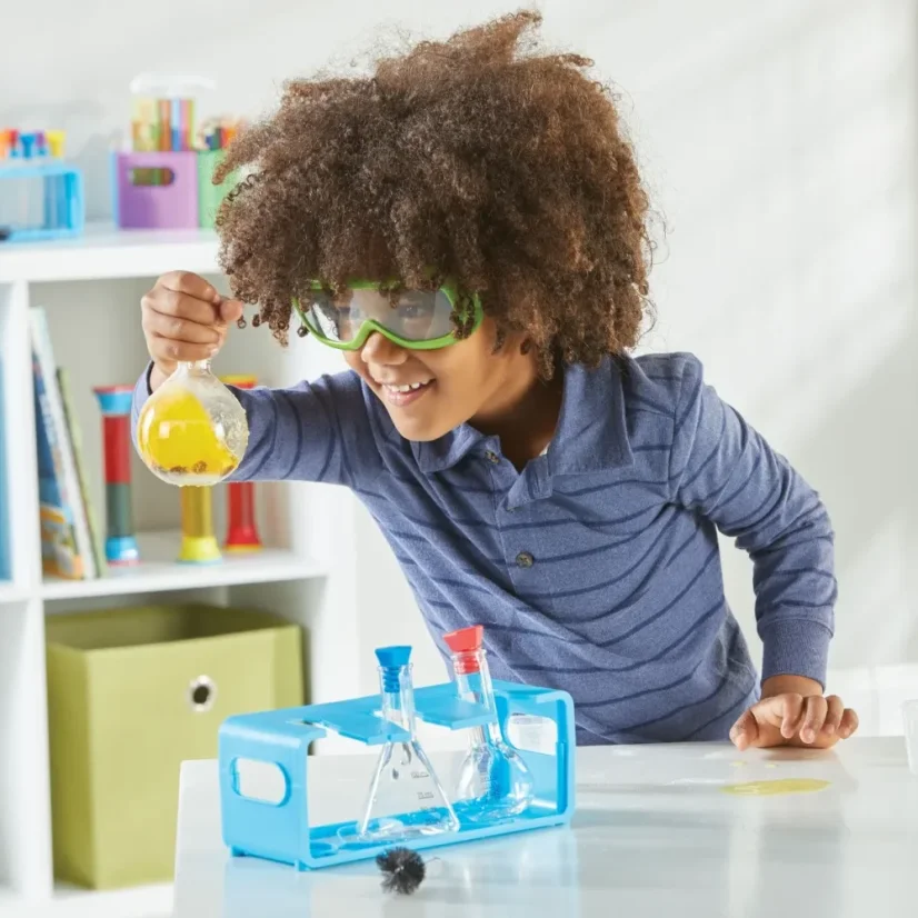 Learning Resources Vědecká sada odměrných baňek