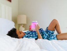 Glo Pals - SENZORICKÁ LÁHEV, šedá