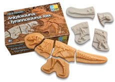 Yellow Door | kostry Ankylosaurus & Tyrannosaurus rex