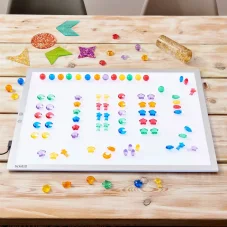 TickiT | Priesvitná farebná galaxia