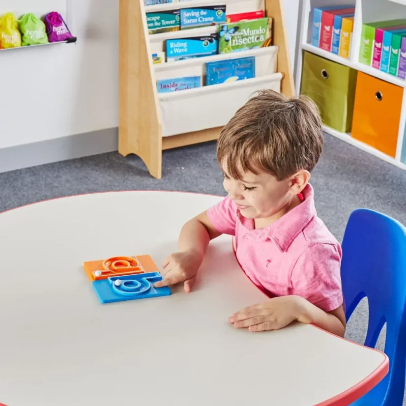 Learning Resources | MarbleTracers™ – Malé tlačené písmená