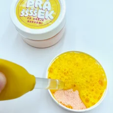 Šumivý práššššek - žltá