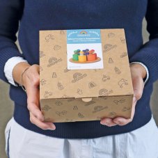 Grimm’ s - Sedm přátel v miskách