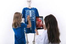 Curiscope | Tričko s rozšířenou realitou | dětská velikost
