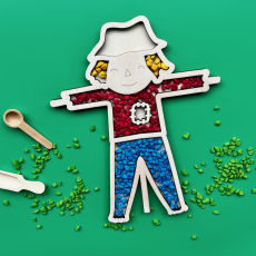 Strašiak - tácka pre zmyslové hranie