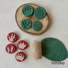 Inniko | Sada tiskátek s válečkem | Dinosauří stopy