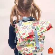 Petit jour - Batoh „messenger“ od 2 let Na venkově 8,4 l