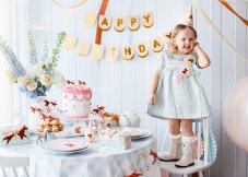 PARTYDECO Baner Happy Birthday Koně 13 x 150 cm, mix 1ks