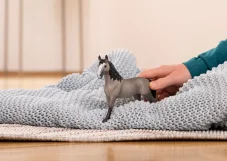 Schleich - Klisna plemene Selle Français