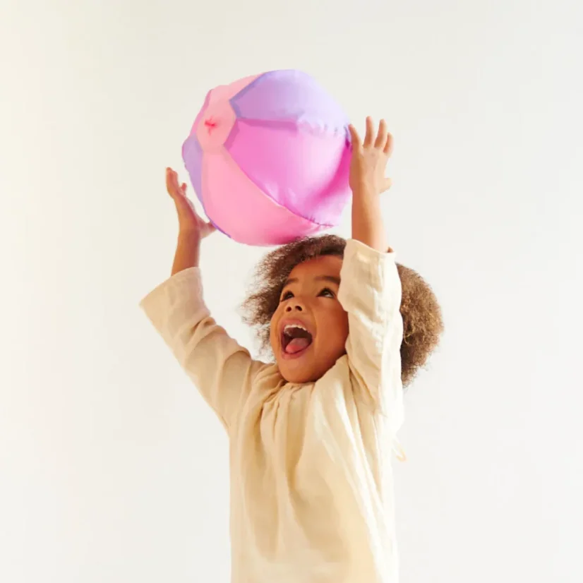 Sarah's Silks Hedvábný obal na míč (růžový květ)