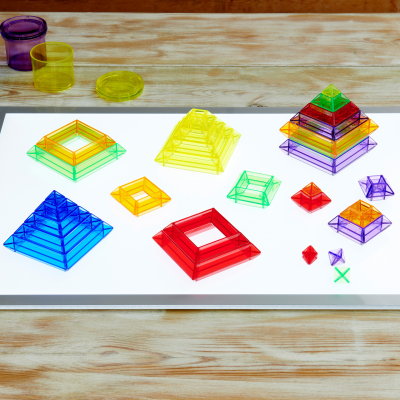 TickiT Průsvitné barevné pyramidy - 30 ks